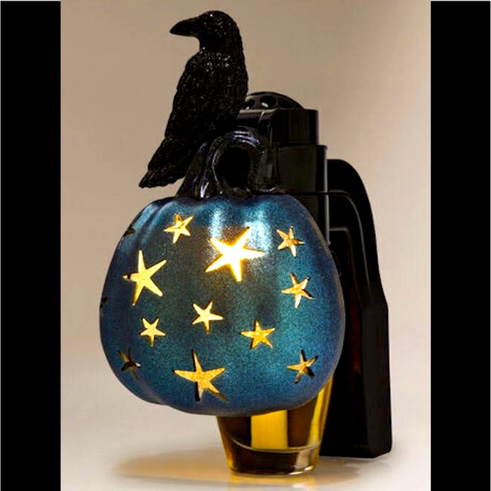 Crow on Pumpkin Nightlight Wallflower Fragrance Plug In